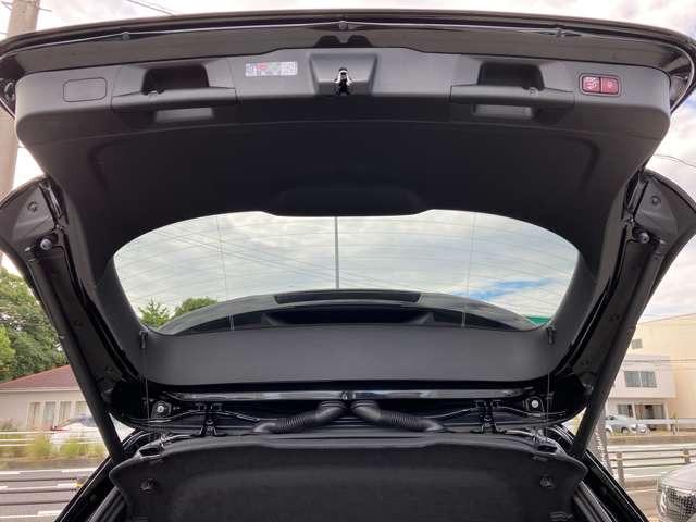 Ｂクラス Ｂ１８０　ＡＭＧラインパッケージ　ＭＰ２０２５０２　ＢＳＧ搭載モデル　ＡＭＧラインＰＫＧ　アドバンスドＰＫＧ　パノラミックスライディングルーフ　デモカー　マルチビーム　ヘッドアップＤＩＳＰＬＡＹ　ＭＢＵＸエンターテイメントＰ　ＴＶ（18枚目）