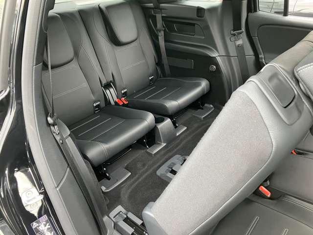 EQB EQB350 4マチック AMGラインパッケージ 4WD MP202302 AMGレザーエクスクルーシブPKG パノラミックスライディングルーフ デモカー パワーシート ワイヤレスチャージ フットトランクオープナー TV(13枚目)