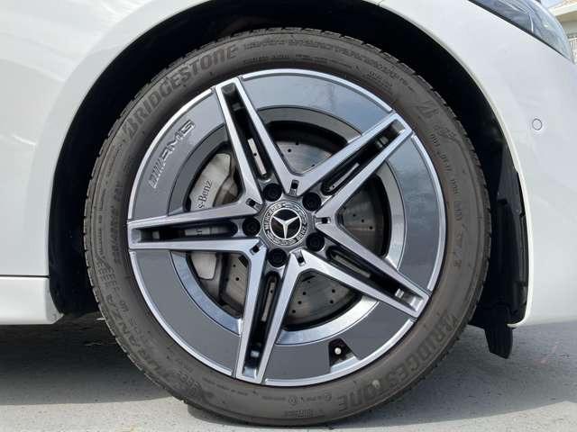 Cクラス C220dアバンギャルド AMGラインパッケージ (ISG搭載モデル) ディーゼルターボ MP202501 セーフティビジョンP MBUXエンターテイメントPプラス デモカー DIGITALライト ヘッドアップDISPLAY スポーツサスペンション(14枚目)