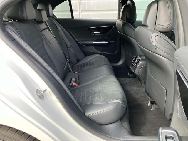 Cクラス C220dアバンギャルド AMGラインパッケージ (ISG搭載モデル) ディーゼルターボ MP202501 セーフティビジョンP MBUXエンターテイメントPプラス デモカー DIGITALライト ヘッドアップDISPLAY スポーツサスペンション(20枚目)