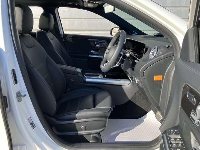 ＧＬＡクラス ＧＬＡ３５　４マチック　４ＷＤ　ＭＰ２０２５０２　アドバンスドＰＫＧ　パノラミックスライディングルーフ　２０インチＡＷ　ＭＢＵＸエンターテイメントＰＫＧ　ブルメスター３Ｄサラウンドスピーカー　ＡＲナビゲーション（16枚目）