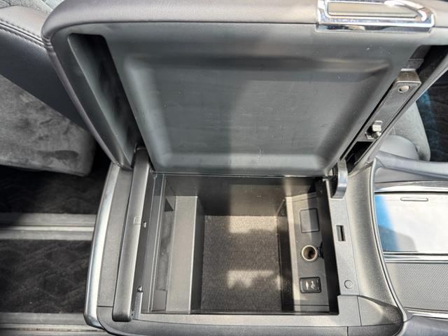ヴェルファイアハイブリッド ＺＲ　４ＷＤ　全周囲カメラ　両側電動スライドドア　クリアランスソナー　オートクルーズコントロール　衝突被害軽減システム　オートライト　ＬＥＤヘッドランプ　パワーシート　スマートキー（44枚目）