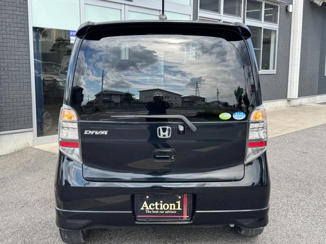 HONDA LIFE DIVA SMART STYLE