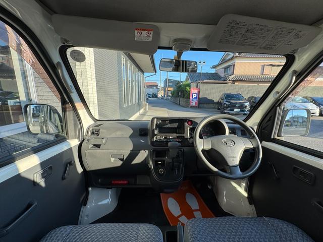 ハイゼットカーゴ スペシャル　軽バン　ＡＴ　両側スライドドア　エアコン　運転席エアバッグ　助手席エアバッグ（2枚目）