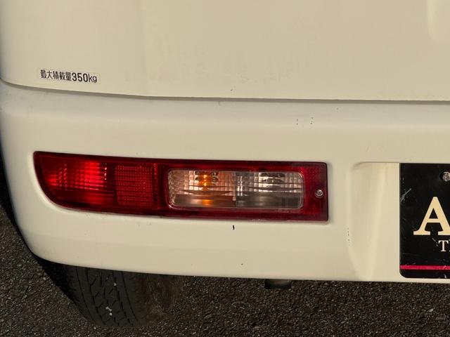 ハイゼットカーゴ スペシャル　軽バン　ＡＴ　両側スライドドア　エアコン　運転席エアバッグ　助手席エアバッグ（26枚目）