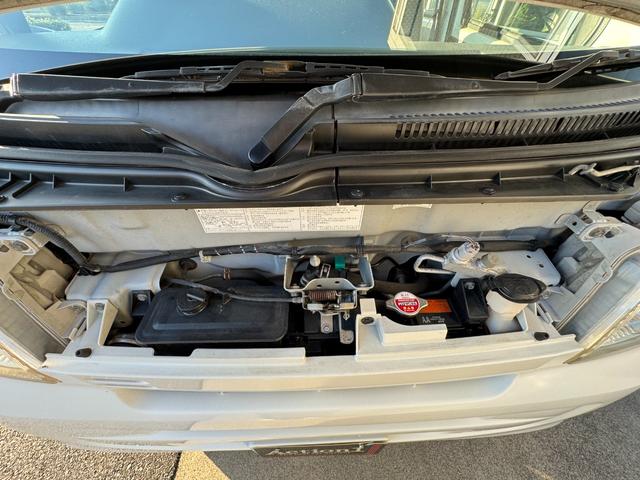 ハイゼットカーゴ スペシャル　軽バン　ＡＴ　両側スライドドア　エアコン　運転席エアバッグ　助手席エアバッグ（61枚目）