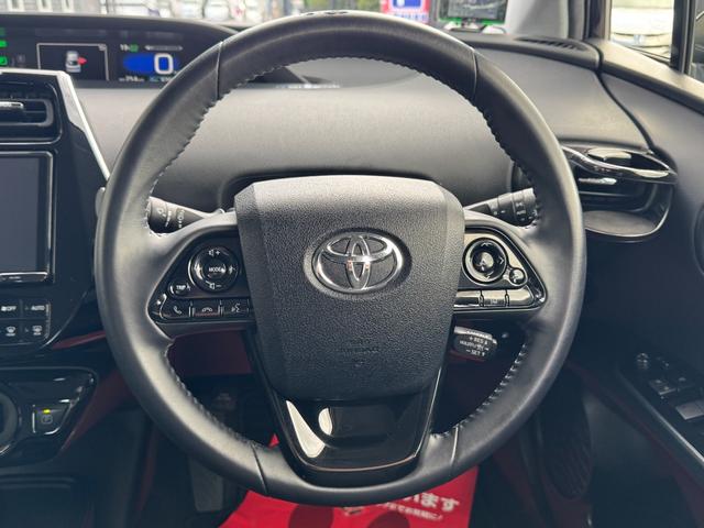 プリウス S ドライブレコーダー ETC レーンアシスト オートクルーズコントロール 衝突被害軽減システム バックカメラ ナビ TV アルミホイール オートマチックハイビーム オートライト LEDヘッドランプ(3枚目)