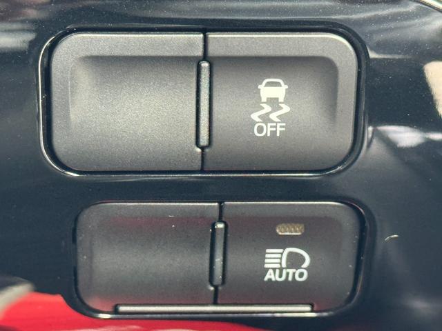 プリウス S ドライブレコーダー ETC レーンアシスト オートクルーズコントロール 衝突被害軽減システム バックカメラ ナビ TV アルミホイール オートマチックハイビーム オートライト LEDヘッドランプ(9枚目)