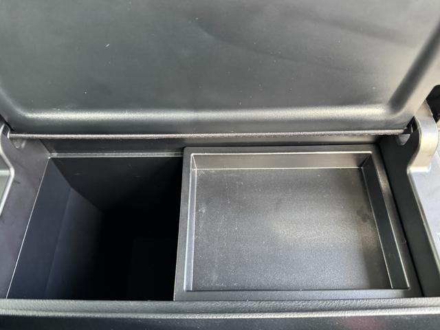 プリウス S ドライブレコーダー ETC レーンアシスト オートクルーズコントロール 衝突被害軽減システム バックカメラ ナビ TV アルミホイール オートマチックハイビーム オートライト LEDヘッドランプ(67枚目)