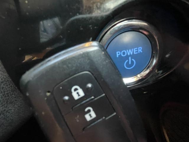 プリウス S ETC バックカメラ TV アルミホイール オートライト LEDヘッドランプ スマートキー 電動格納ミラー CVT 盗難防止システム 衝突安全ボディ ABS ESC CD Bluetooth エアコン(7枚目)