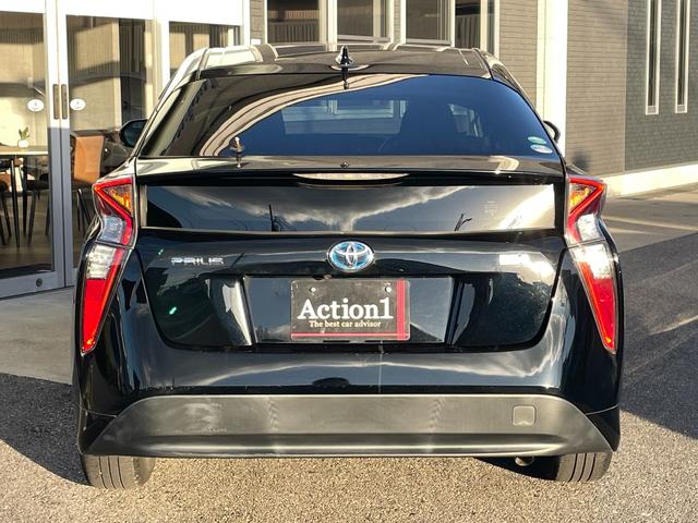 プリウス S ETC バックカメラ TV アルミホイール オートライト LEDヘッドランプ スマートキー 電動格納ミラー CVT 盗難防止システム 衝突安全ボディ ABS ESC CD Bluetooth エアコン(16枚目)