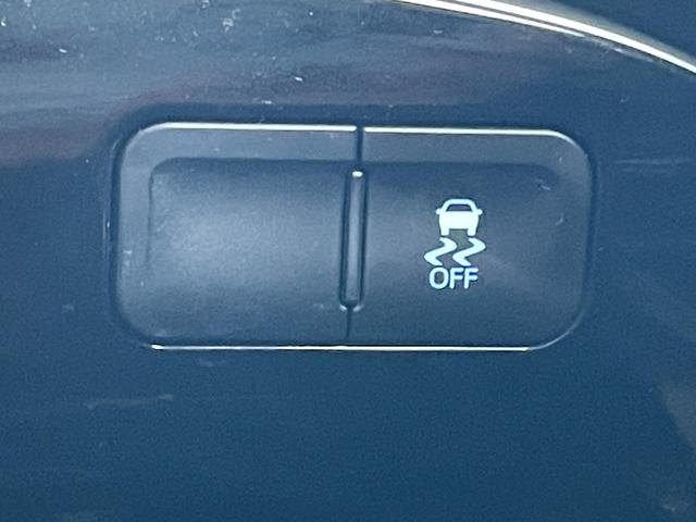 プリウス S ETC バックカメラ TV アルミホイール オートライト LEDヘッドランプ スマートキー 電動格納ミラー CVT 盗難防止システム 衝突安全ボディ ABS ESC CD Bluetooth エアコン(23枚目)