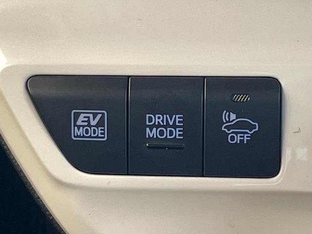 プリウス S ETC バックカメラ TV アルミホイール オートライト LEDヘッドランプ スマートキー 電動格納ミラー CVT 盗難防止システム 衝突安全ボディ ABS ESC CD Bluetooth エアコン(28枚目)