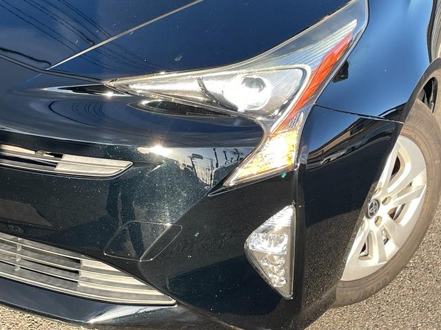 プリウス S ETC バックカメラ TV アルミホイール オートライト LEDヘッドランプ スマートキー 電動格納ミラー CVT 盗難防止システム 衝突安全ボディ ABS ESC CD Bluetooth エアコン(44枚目)