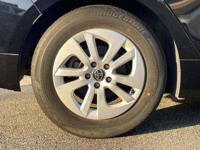 プリウス S ETC バックカメラ TV アルミホイール オートライト LEDヘッドランプ スマートキー 電動格納ミラー CVT 盗難防止システム 衝突安全ボディ ABS ESC CD Bluetooth エアコン(54枚目)