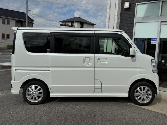 エブリイワゴン PZターボ ETC バックカメラ 両側スライド・片側電動 ナビ TV クリアランスソナー 衝突被害軽減システム オートライト HID スマートキー 電動格納ミラー ベンチシート AT 盗難防止システム ABS(14枚目)