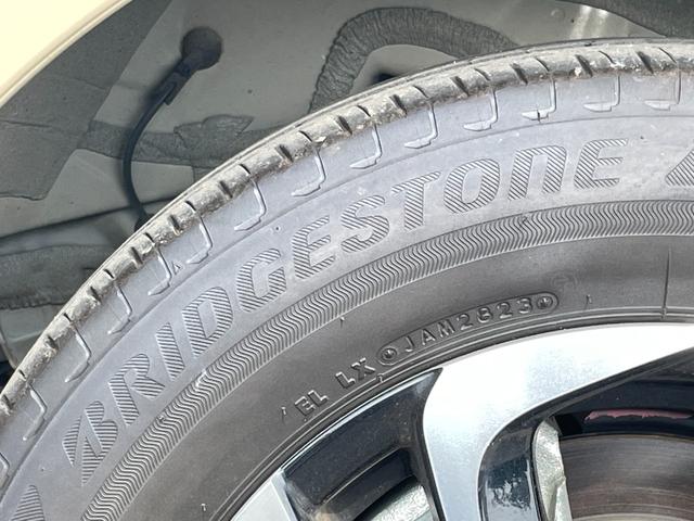 シエンタ ハイブリッドZ ETC バックカメラ ナビ TV クリアランスソナー オートクルーズコントロール レーンアシスト 衝突被害軽減システム 両側電動スライドドア オートマチックハイビーム オートライト LEDヘッドランプ(42枚目)