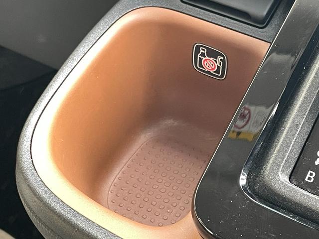 シエンタ ハイブリッドZ ETC バックカメラ ナビ TV クリアランスソナー オートクルーズコントロール レーンアシスト 衝突被害軽減システム 両側電動スライドドア オートマチックハイビーム オートライト LEDヘッドランプ(47枚目)