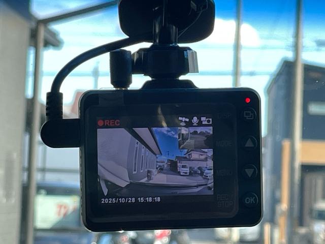 オデッセイハイブリッド ハイブリッドアブソルート・ホンダセンシングEXパック ハイブリッド ドライブレコーダー ETC 全周囲カメラ ナビ TV 両側電動スライドドア オートクルーズコントロール レーンアシスト 衝突被害軽減システム オートライト LEDヘッドランプ(6枚目)