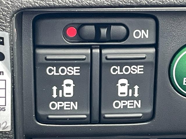 オデッセイハイブリッド ハイブリッドアブソルート・ホンダセンシングEXパック ハイブリッド ドライブレコーダー ETC 全周囲カメラ ナビ TV 両側電動スライドドア オートクルーズコントロール レーンアシスト 衝突被害軽減システム オートライト LEDヘッドランプ(8枚目)