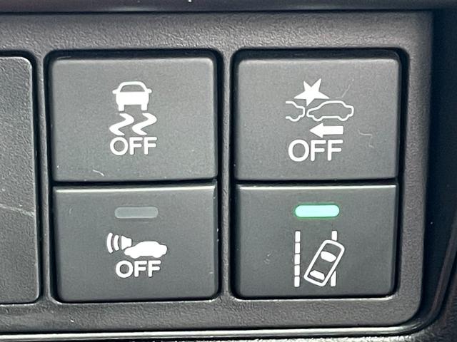 オデッセイハイブリッド ハイブリッドアブソルート・ホンダセンシングEXパック ハイブリッド ドライブレコーダー ETC 全周囲カメラ ナビ TV 両側電動スライドドア オートクルーズコントロール レーンアシスト 衝突被害軽減システム オートライト LEDヘッドランプ(9枚目)