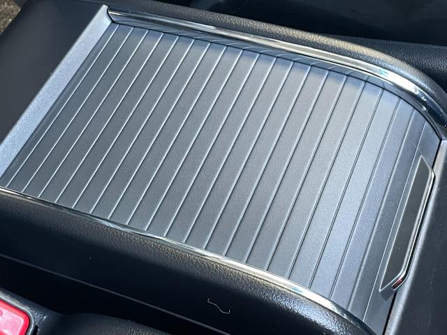 オデッセイハイブリッド ハイブリッドアブソルート・ホンダセンシングEXパック ハイブリッド ドライブレコーダー ETC 全周囲カメラ ナビ TV 両側電動スライドドア オートクルーズコントロール レーンアシスト 衝突被害軽減システム オートライト LEDヘッドランプ(52枚目)