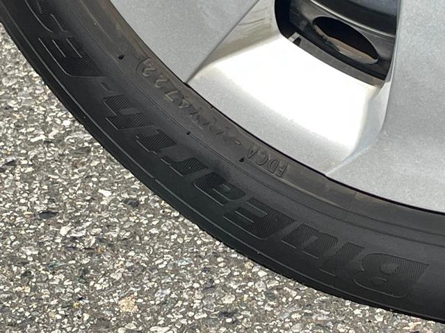 シエンタ ハイブリッドG バックカメラ ナビ TV レーンアシスト 衝突被害軽減システム 両側電動スライドドア オートマチックハイビーム スマートキー 電動格納ミラー 3列シート CVT CD Bluetooth(33枚目)