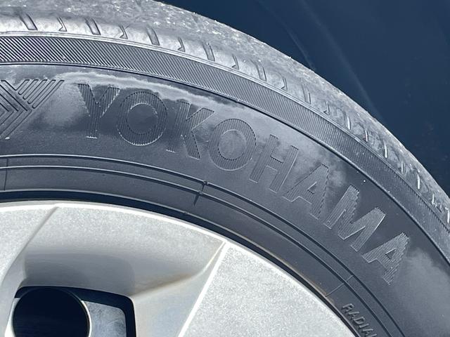 シエンタ ハイブリッドG バックカメラ ナビ TV レーンアシスト 衝突被害軽減システム 両側電動スライドドア オートマチックハイビーム スマートキー 電動格納ミラー 3列シート CVT CD Bluetooth(35枚目)