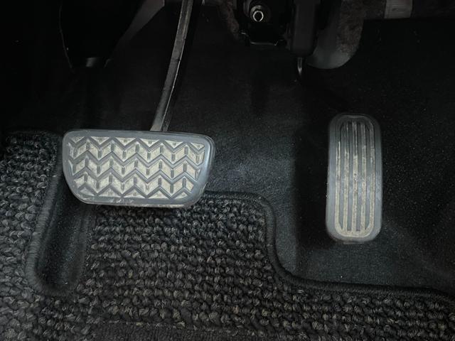 シエンタ ハイブリッドG バックカメラ ナビ TV レーンアシスト 衝突被害軽減システム 両側電動スライドドア オートマチックハイビーム スマートキー 電動格納ミラー 3列シート CVT CD Bluetooth(48枚目)