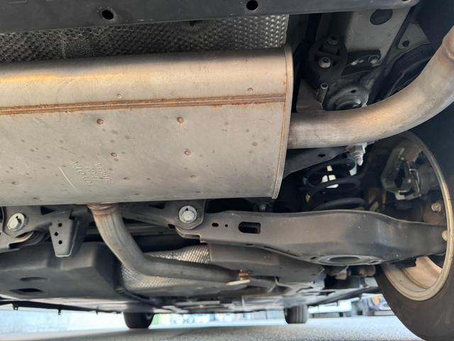 プリウス Sセーフティプラス ETC クリアランスソナー レーンアシスト オートクルーズコントロール パークアシスト 衝突被害軽減システム バックカメラ ナビ TV アルミホイール オートマチックハイビーム オートライト(39枚目)