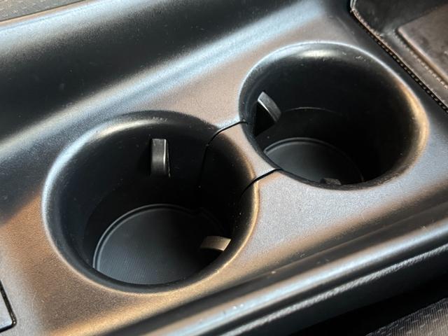 プリウス Sセーフティプラス ETC クリアランスソナー レーンアシスト オートクルーズコントロール パークアシスト 衝突被害軽減システム バックカメラ ナビ TV アルミホイール オートマチックハイビーム オートライト(60枚目)