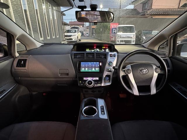 プリウスアルファ G ドライブレコーダー ETC ナビ TV クリアランスソナー オートクルーズコントロール アルミホイール スマートキー 電動格納ミラー 3列シート CVT 盗難防止システム 衝突安全ボディ ABS(2枚目)