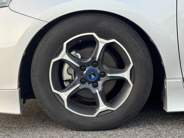 プリウスアルファ G ドライブレコーダー ETC ナビ TV クリアランスソナー オートクルーズコントロール アルミホイール スマートキー 電動格納ミラー 3列シート CVT 盗難防止システム 衝突安全ボディ ABS(40枚目)