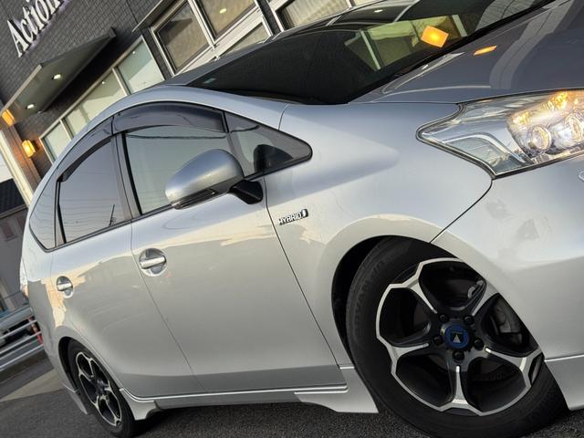 プリウスアルファ G ドライブレコーダー ETC ナビ TV クリアランスソナー オートクルーズコントロール アルミホイール スマートキー 電動格納ミラー 3列シート CVT 盗難防止システム 衝突安全ボディ ABS(42枚目)