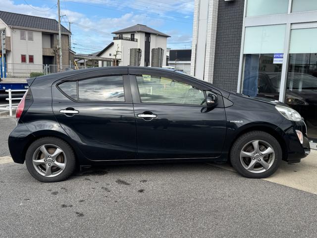 アクア Sスタイルブラック ドライブレコーダー ETC バックカメラ ナビ TV レーンアシスト 衝突被害軽減システム アルミホイール オートマチックハイビーム オートライト スマートキー アイドリングストップ 電動格納ミラー(15枚目)