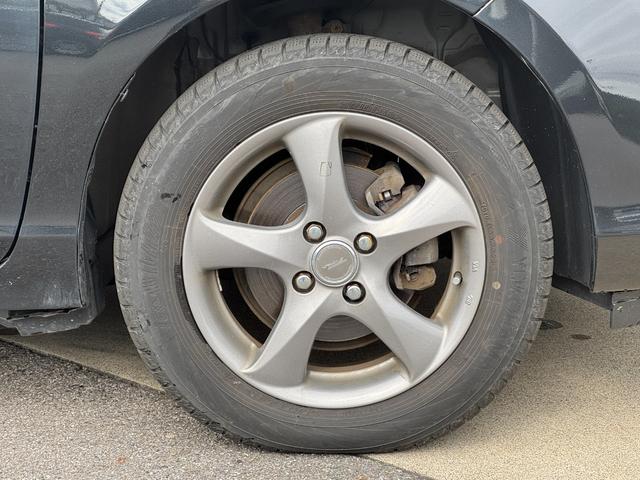 アクア Sスタイルブラック ドライブレコーダー ETC バックカメラ ナビ TV レーンアシスト 衝突被害軽減システム アルミホイール オートマチックハイビーム オートライト スマートキー アイドリングストップ 電動格納ミラー(19枚目)