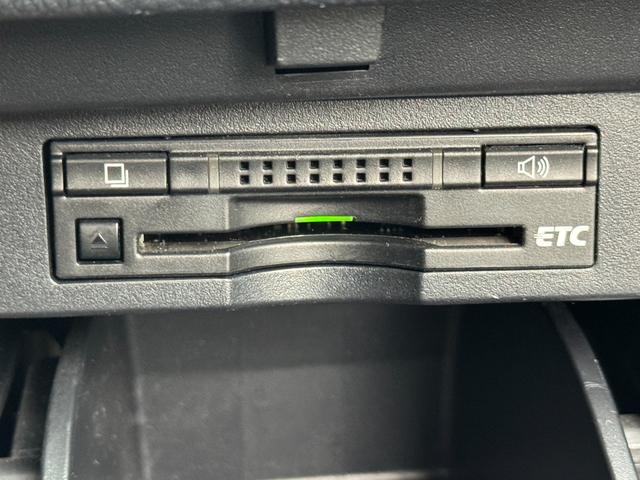 アルファード 2.5S Cパッケージ ETC バックカメラ ナビ TV クリアランスソナー オートクルーズコントロール 両側電動スライドドア オートライト LEDヘッドランプ 電動リアゲート スマートキー 電動格納ミラー 3列シート(7枚目)