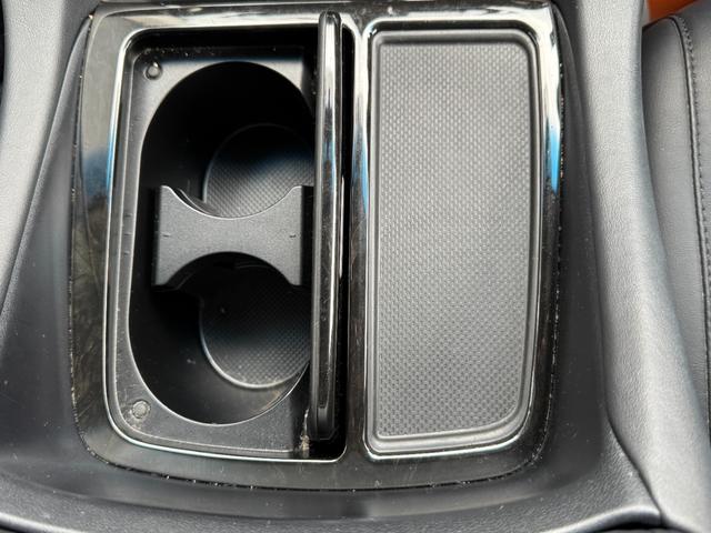 アルファード 2.5S Cパッケージ ETC バックカメラ ナビ TV クリアランスソナー オートクルーズコントロール 両側電動スライドドア オートライト LEDヘッドランプ 電動リアゲート スマートキー 電動格納ミラー 3列シート(62枚目)