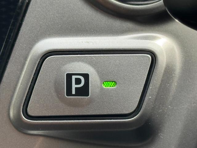 プリウスアルファ S ETC バックカメラ ナビ TV オートクルーズコントロール アルミホイール オートライト スマートキー 電動格納ミラー CVT 盗難防止システム 衝突安全ボディ ABS ESC CD USB(25枚目)