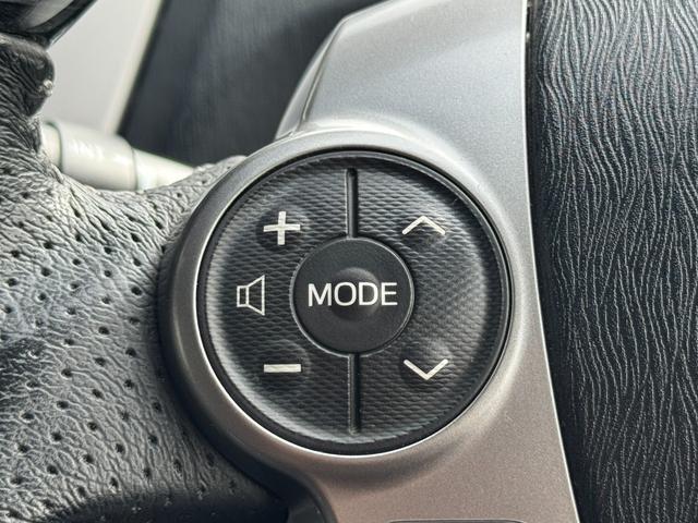 プリウスアルファ S ETC バックカメラ ナビ TV オートクルーズコントロール アルミホイール オートライト スマートキー 電動格納ミラー CVT 盗難防止システム 衝突安全ボディ ABS ESC CD USB(28枚目)