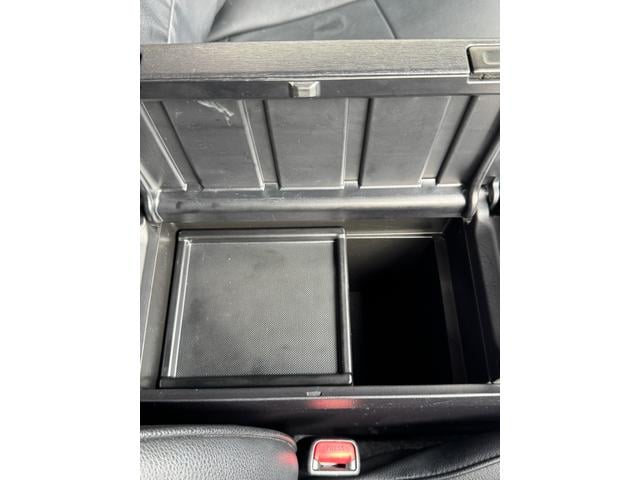 プリウスアルファ S ETC バックカメラ ナビ TV オートクルーズコントロール アルミホイール オートライト スマートキー 電動格納ミラー CVT 盗難防止システム 衝突安全ボディ ABS ESC CD USB(61枚目)