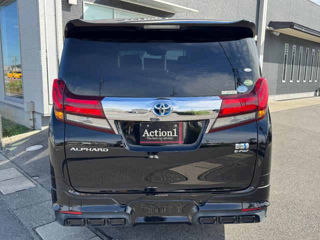 アルファードハイブリッド Ｇ　４ＷＤ　ＥＴＣ　バックカメラ　ナビ　ＴＶ　クリアランスソナー　オートクルーズコントロール　両側電動スライドドア　オートライト　ＬＥＤヘッドランプ　スマートキー　アイドリングストップ　電動格納ミラー（15枚目）