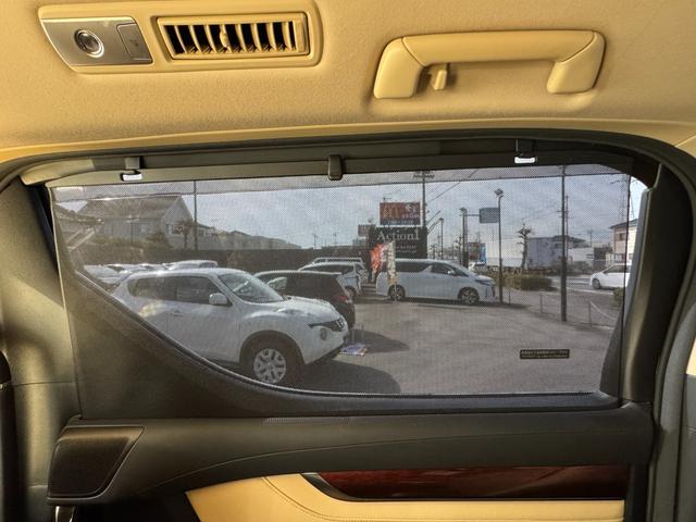 アルファードハイブリッド Ｇ　４ＷＤ　ＥＴＣ　バックカメラ　ナビ　ＴＶ　クリアランスソナー　オートクルーズコントロール　両側電動スライドドア　オートライト　ＬＥＤヘッドランプ　スマートキー　アイドリングストップ　電動格納ミラー（72枚目）