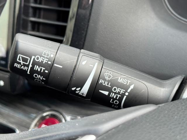 オデッセイハイブリッド ハイブリッドアブソルート・ホンダセンシング ハイブリッド ETC バックカメラ ナビ TV 両側電動スライドドア オートクルーズコントロール レーンアシスト 衝突被害軽減システム オートライト LEDヘッドランプ スマートキー 電動格納ミラー(24枚目)