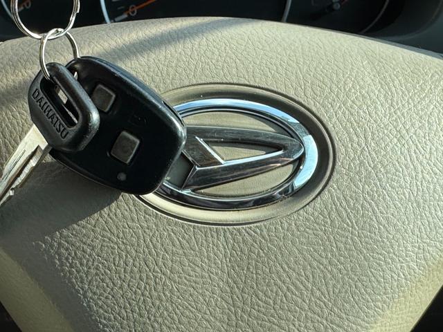 アトレーワゴン カスタムターボR ETC 両側スライドドア キーレスエントリー 電動格納ミラー AT 盗難防止システム ABS CD 衝突安全ボディ エアコン パワーステアリング パワーウィンドウ(23枚目)