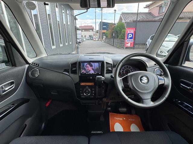 パレットＳＷ ＴＳ　ＥＴＣ　両側電動スライドドア　ナビ　ＴＶ　オートライト　ＨＩＤ　スマートキー　電動格納ミラー　ベンチシート　ＣＶＴ　盗難防止システム　ＡＢＳ　ＣＤ　ＵＳＢ　アルミホイール　衝突安全ボディ　エアコン（2枚目）