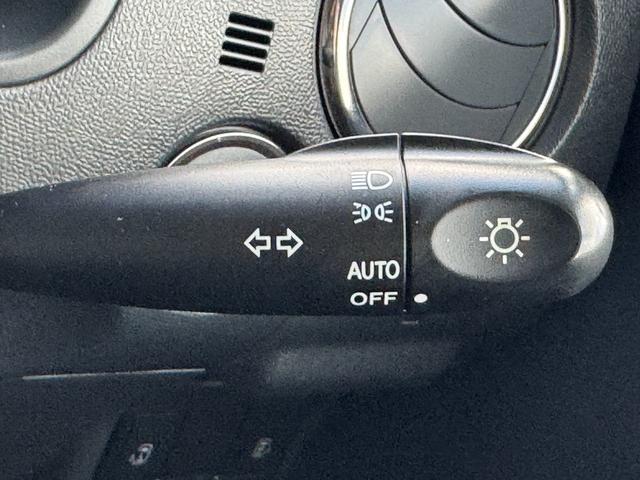 パレットＳＷ ＴＳ　ＥＴＣ　両側電動スライドドア　ナビ　ＴＶ　オートライト　ＨＩＤ　スマートキー　電動格納ミラー　ベンチシート　ＣＶＴ　盗難防止システム　ＡＢＳ　ＣＤ　ＵＳＢ　アルミホイール　衝突安全ボディ　エアコン（41枚目）