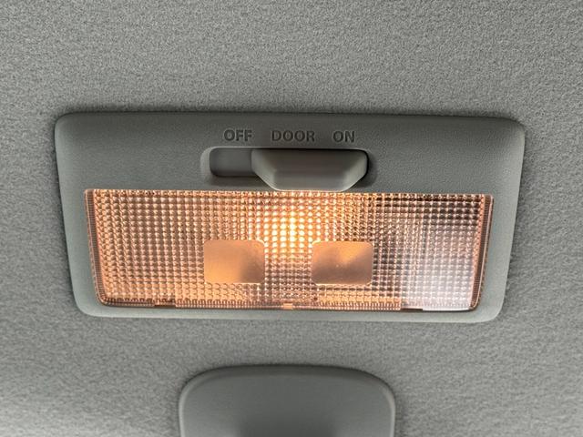 パレットＳＷ ＴＳ　ＥＴＣ　両側電動スライドドア　ナビ　ＴＶ　オートライト　ＨＩＤ　スマートキー　電動格納ミラー　ベンチシート　ＣＶＴ　盗難防止システム　ＡＢＳ　ＣＤ　ＵＳＢ　アルミホイール　衝突安全ボディ　エアコン（46枚目）