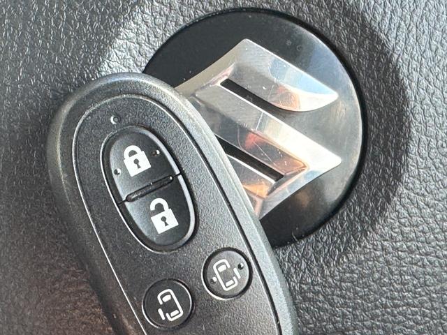 パレットＳＷ ＴＳ　ＥＴＣ　両側電動スライドドア　ナビ　ＴＶ　オートライト　ＨＩＤ　スマートキー　電動格納ミラー　ベンチシート　ＣＶＴ　盗難防止システム　ＡＢＳ　ＣＤ　ＵＳＢ　アルミホイール　衝突安全ボディ　エアコン（48枚目）