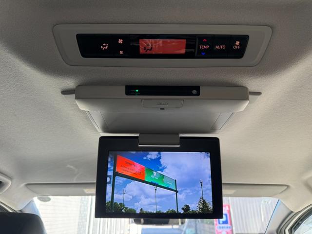 エスクァイア ハイブリッドＧｉ　ＥＴＣ　バックカメラ　ＴＶ　オートクルーズコントロール　両側電動スライドドア　オートライト　ＬＥＤヘッドランプ　スマートキー　アイドリングストップ　電動格納ミラー　シートヒーター　後席モニター（40枚目）